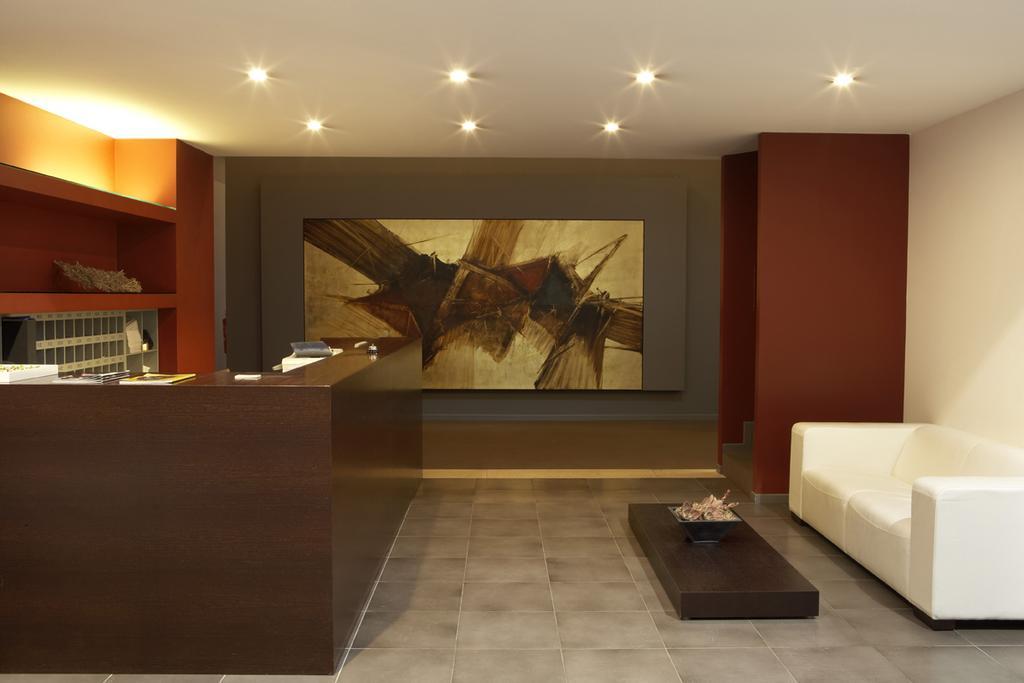 Hotel Loft Манербіо Екстер'єр фото
